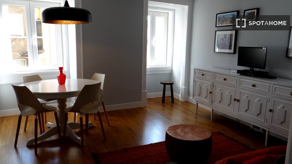 Apartment Lisbon, 2 beds — photo 6