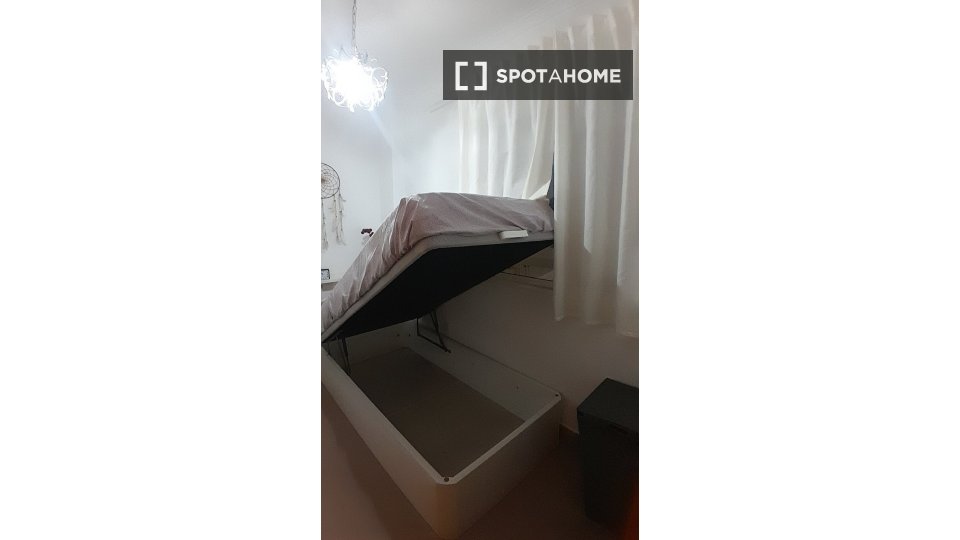 Chambre double Valence, 2 chambres, 45m² — photo 6