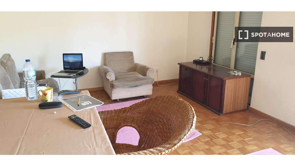 Apartment Lisbon, 3 beds — photo 14