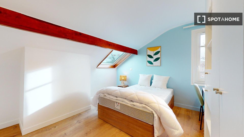 Double room Paris, 9 beds — photo 10