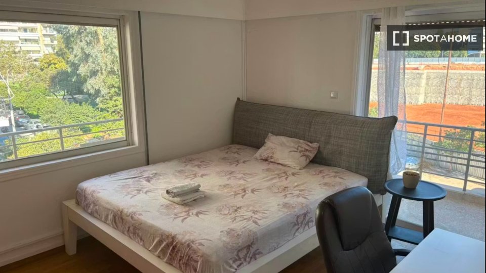 Double room Athens, 4 beds, 130m² — photo 5