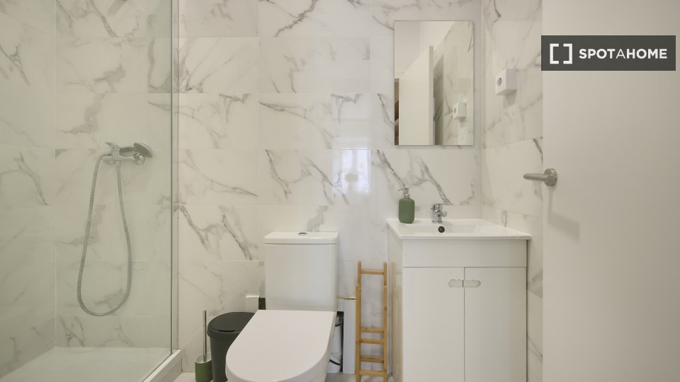 Apartment mono Lisbon — photo 8