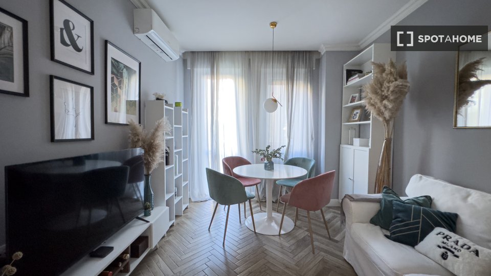 Apartment Milan, 1 bed, 30m² — photo 10