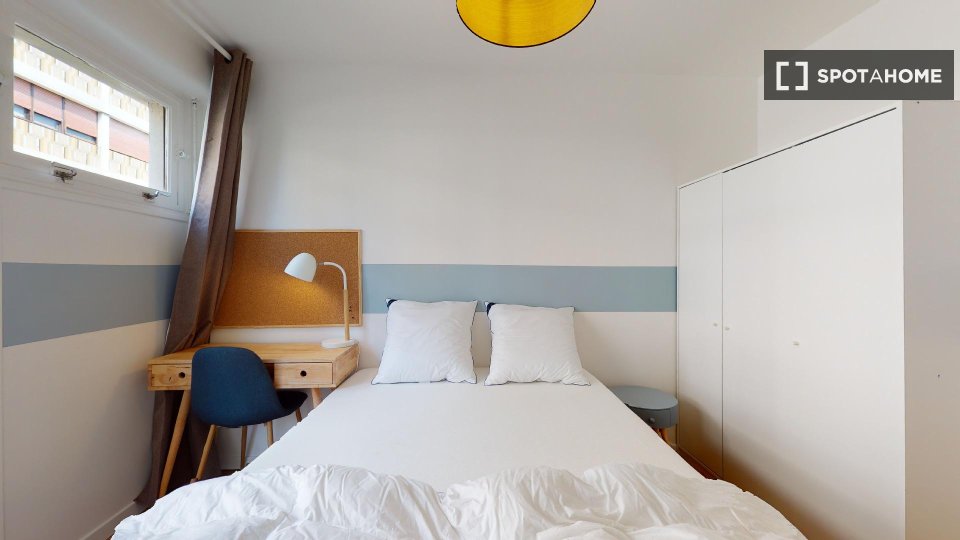 Double room Paris, 4 beds — photo 5
