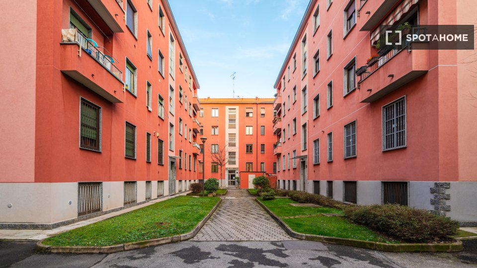 Apartment Milan, 2 beds, 85m² — photo 17