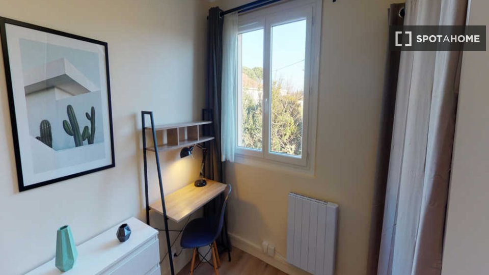Double room Montpellier, 3 beds, 60m² — photo 2