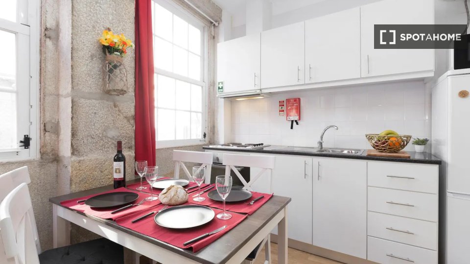 Apartment Porto, 1 bed — photo 1