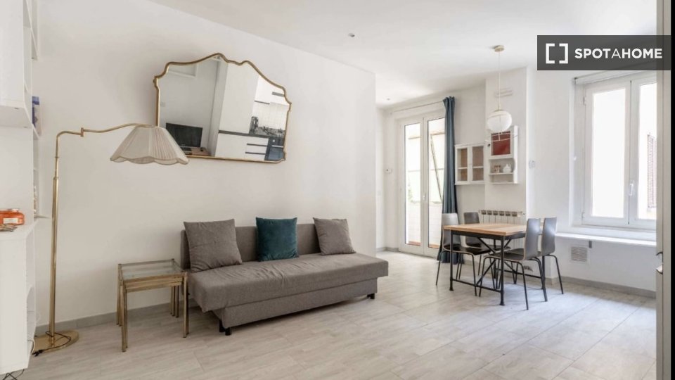 Apartment Milan, 1 bed, 60m² — photo 3