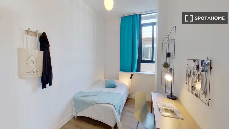 Habitación doble París, 10 habitaciones, 170m² — foto 22