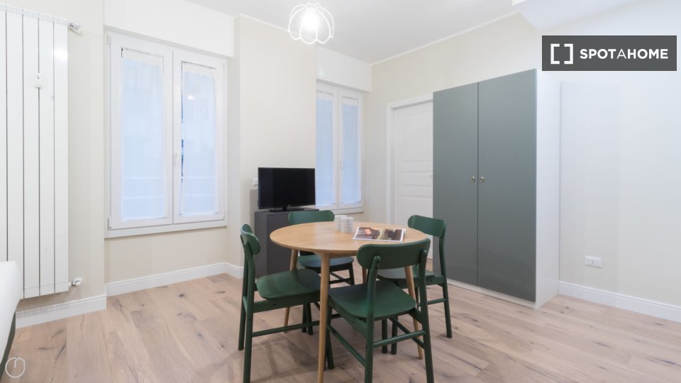 Apartment Milan, 1 bed, 37m² — photo 7