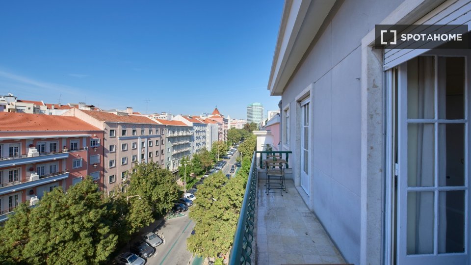 Double room Lisbon, 7 beds — photo 2