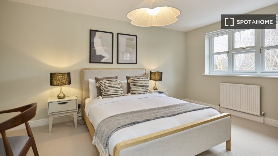 Apartment London, 4 beds, 134m² — photo 11
