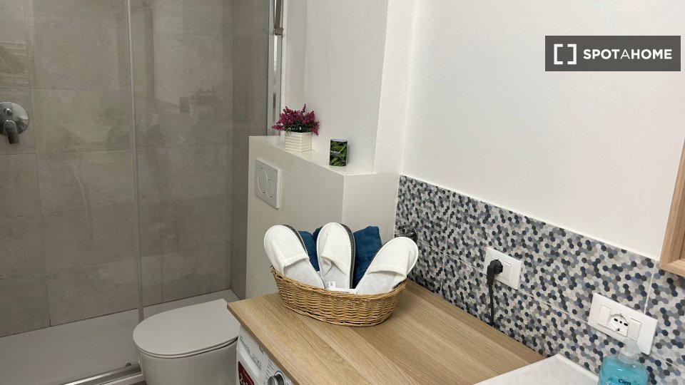 Apartment Milan, 2 beds, 75m² — photo 9