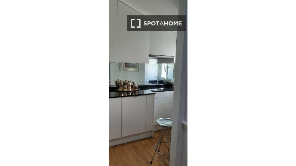 Apartment Madrid, 1 bed — photo 6