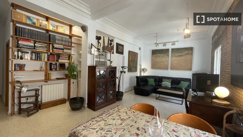 Apartment Valencia, 2 beds, 100m² — photo 6