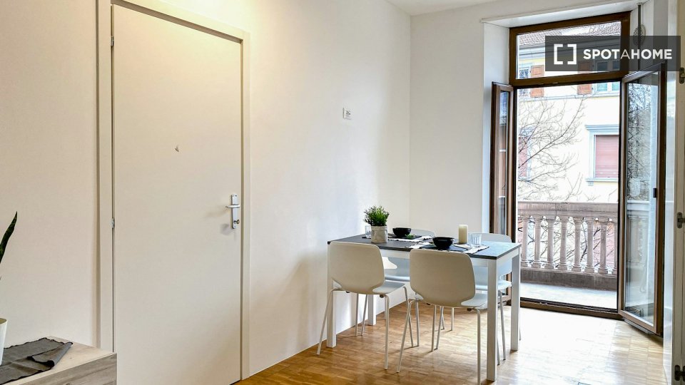 Double room Trento, 3 beds — photo 6