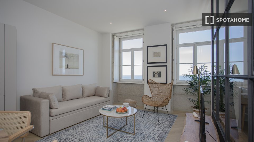 Apartment Porto, 1 bed, 57m² — photo 9