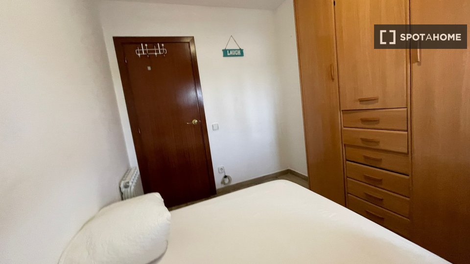 Double room Barcelona, 1 bed, 100m² — photo 18