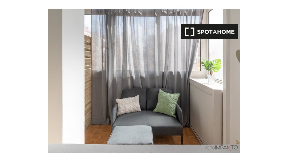 Double room Madrid, 6 beds, 207m² — photo 13