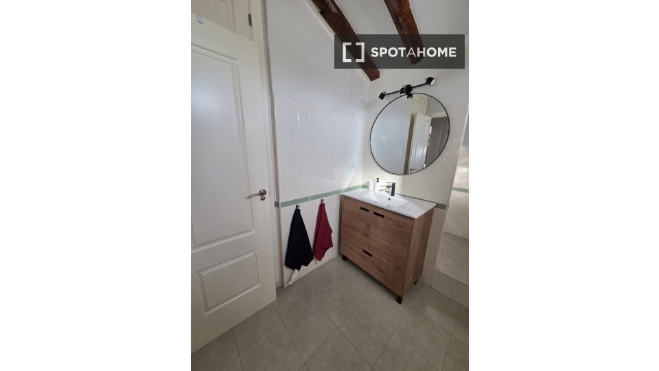 Apartment mono Madrid, 70m² — photo 4