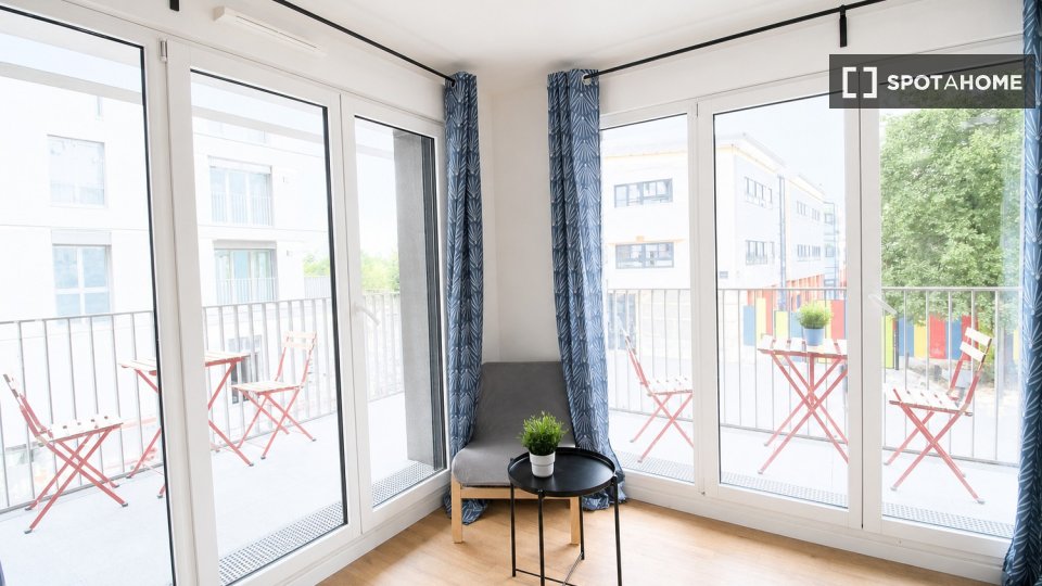 Chambre double Paris, 4 chambres — photo 20