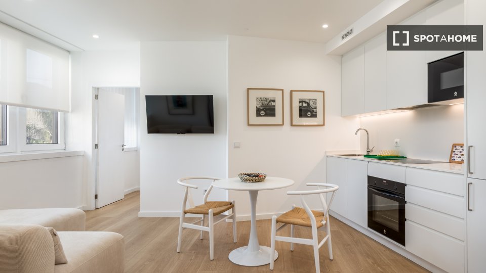 Apartment mono Porto, 40m² — photo 29