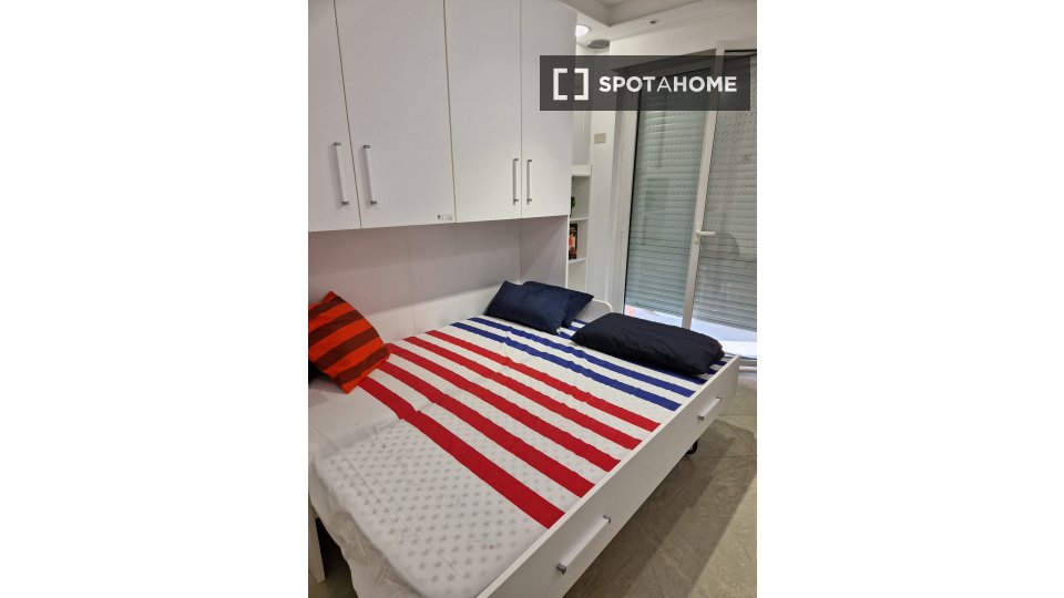 Double room Turin, 5 beds, 136m² — photo 1