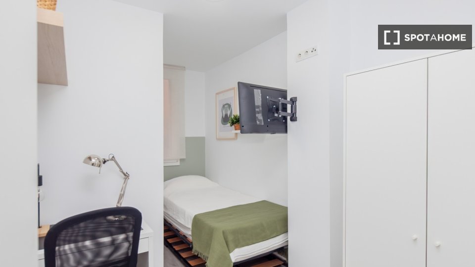 Double room Valencia, 5 beds — photo 6