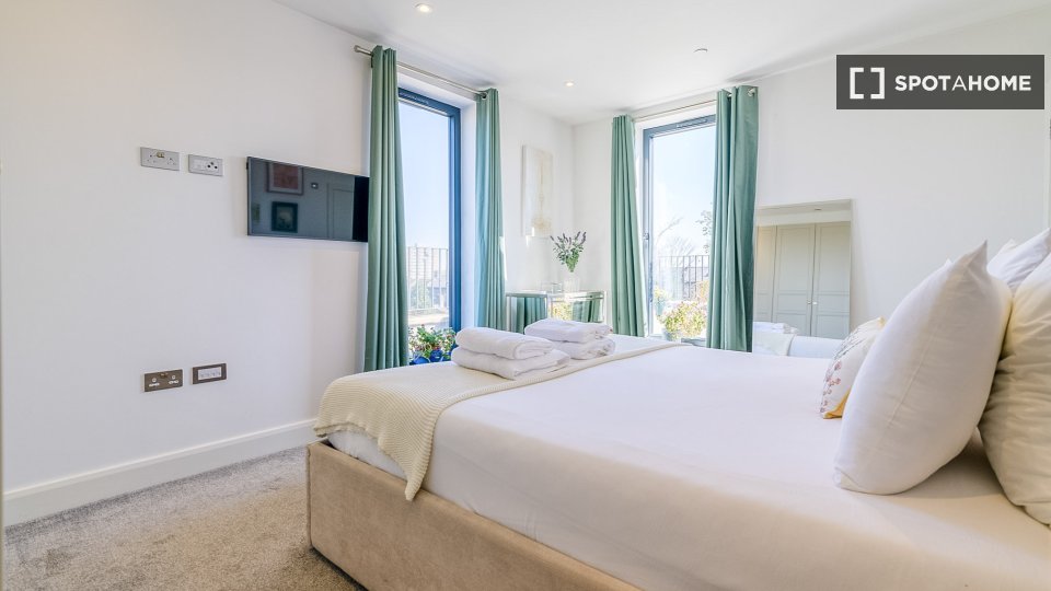 Apartment London, 2 beds — photo 12