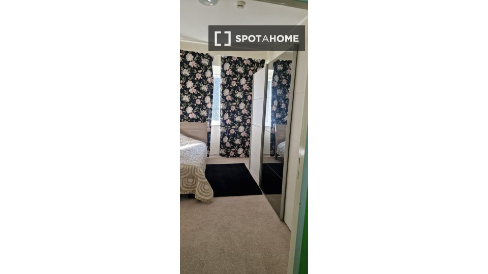 Double room Berlin, 2 beds, 20m² — photo 4