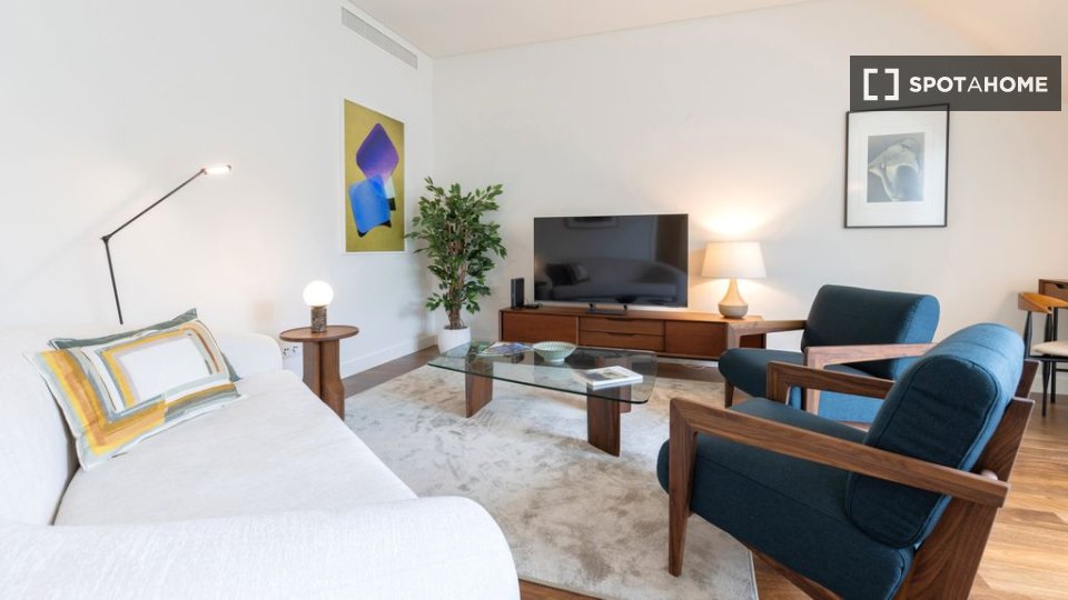 Apartment Lisbon, 2 beds — photo 11
