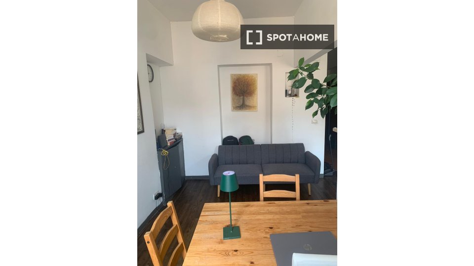 Double room Rome, 3 beds — photo 13