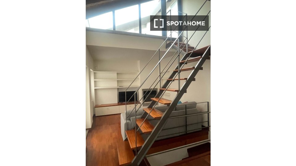 Appartamento Milano, 1 camera, 105m² — foto 3