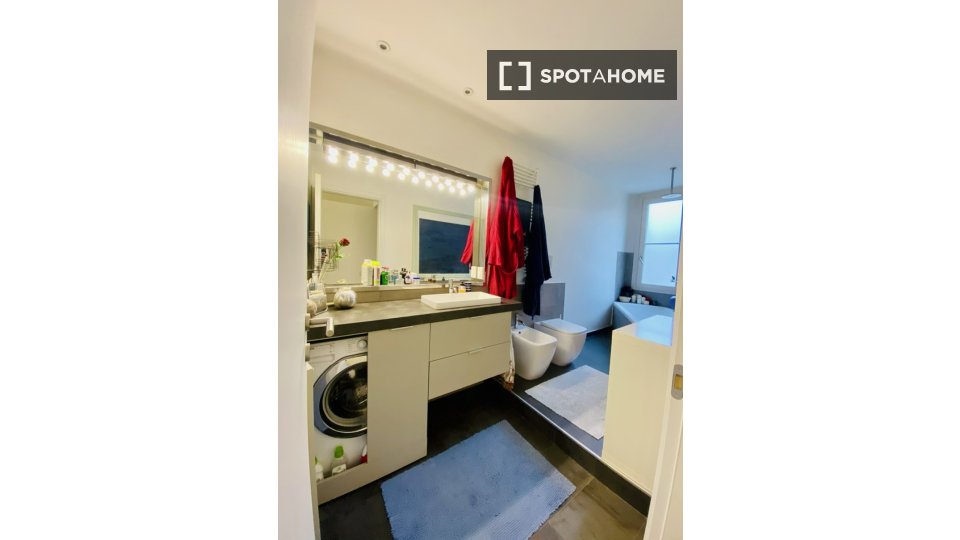 Double room Milan, 2 beds, 84m² — photo 31