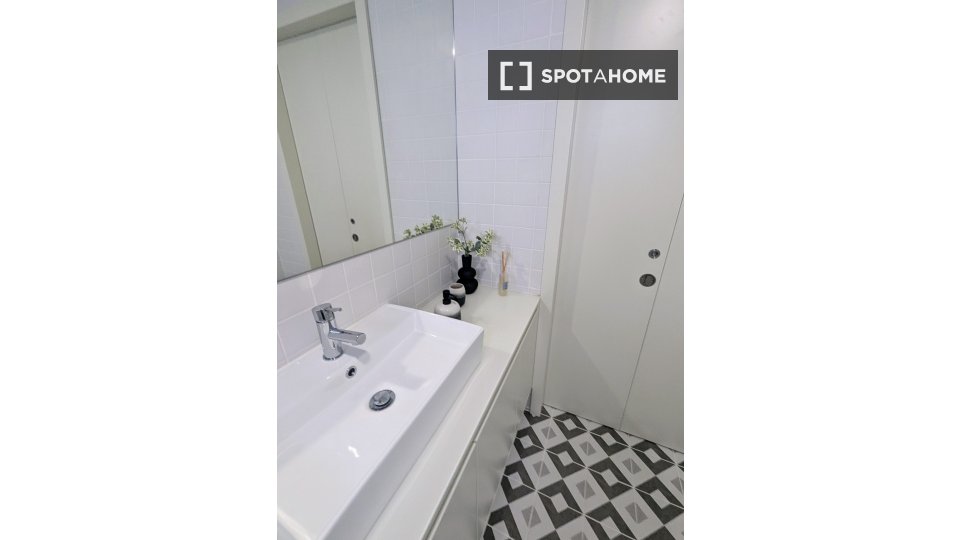 Apartment mono Porto, 40m² — photo 3