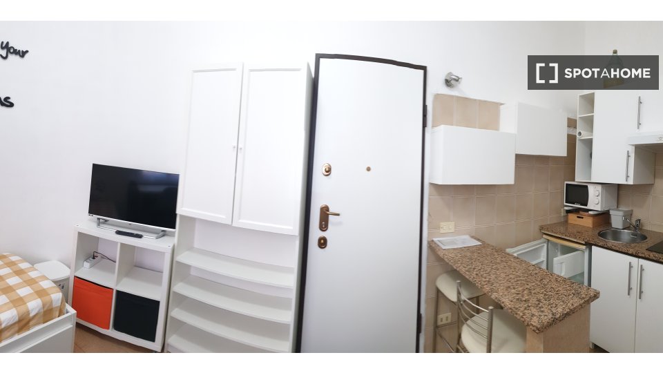 Apartment mono Milan, 28m² — photo 3