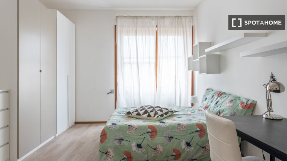 Double room Milan, 5 beds, 129m² — photo 11