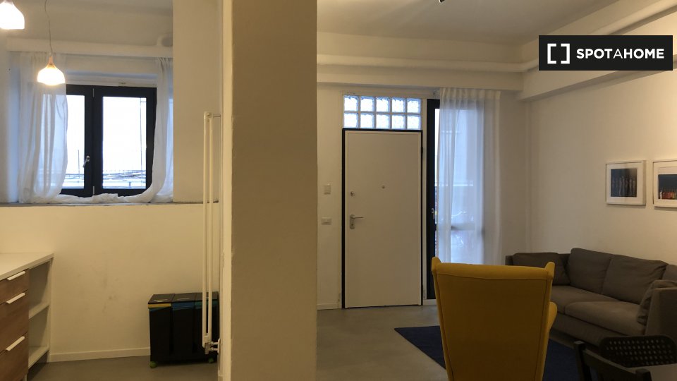 Apartment Milan, 1 bed, 56m² — photo 3