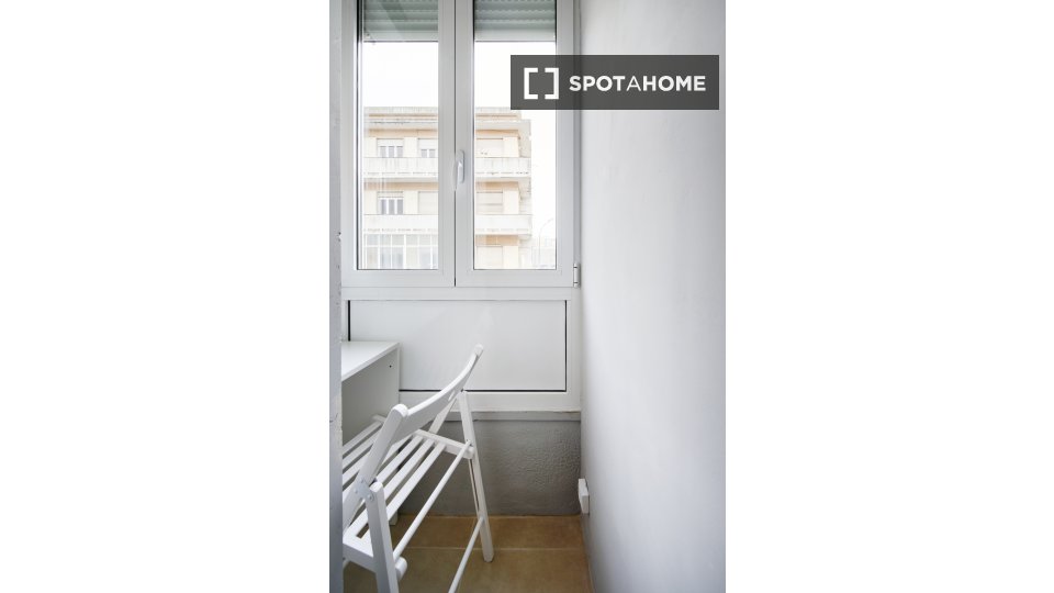 Double room Lisbon, 6 beds — photo 1