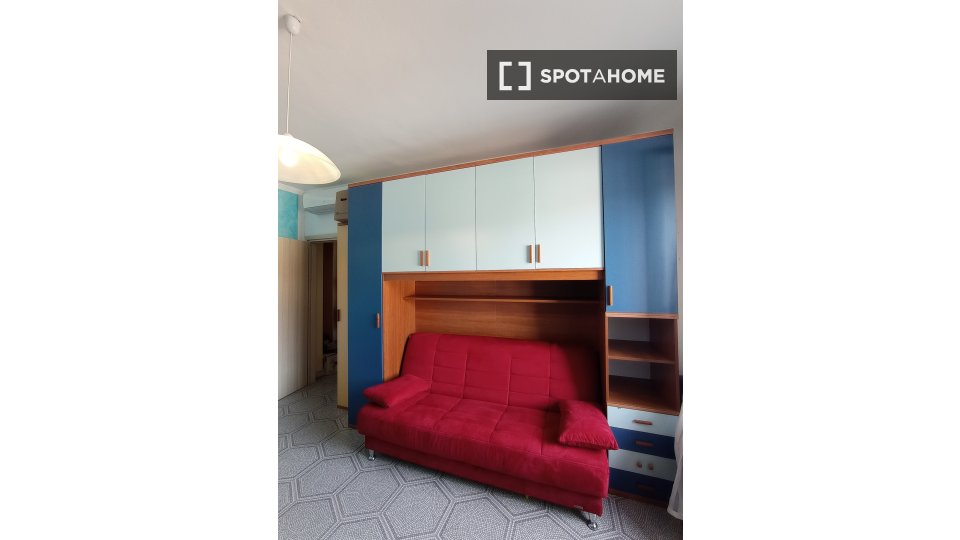 Double room Milan, 2 beds, 70m² — photo 9