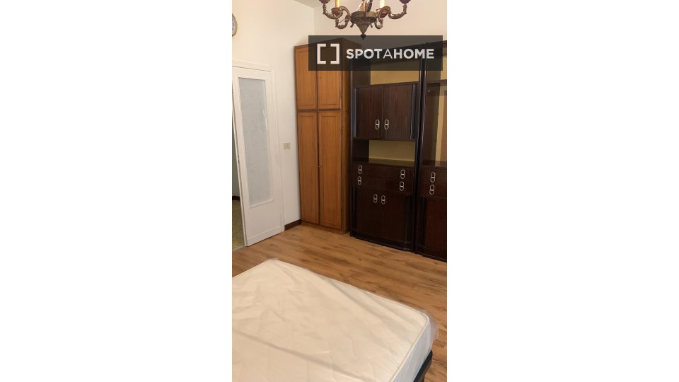 Double room Rome, 3 beds — photo 28