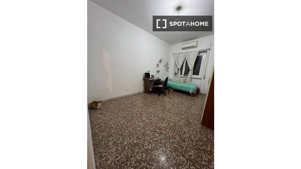 Double room Rome, 2 beds, 70m² — photo 2