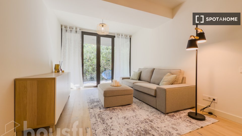 Apartment Barcelona, 3 beds, 109m² — photo 16