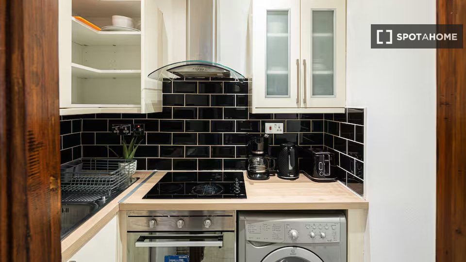 Apartment London, 1 bed — photo 18