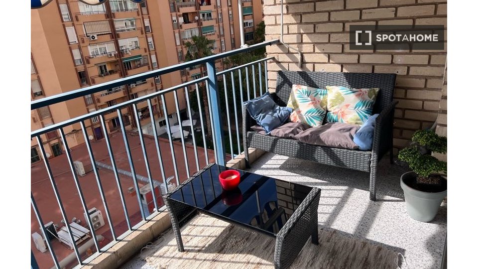 Apartment Valencia, 2 beds, 78m² — photo 10