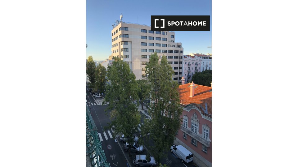 Double room Lisbon, 10 beds — photo 4