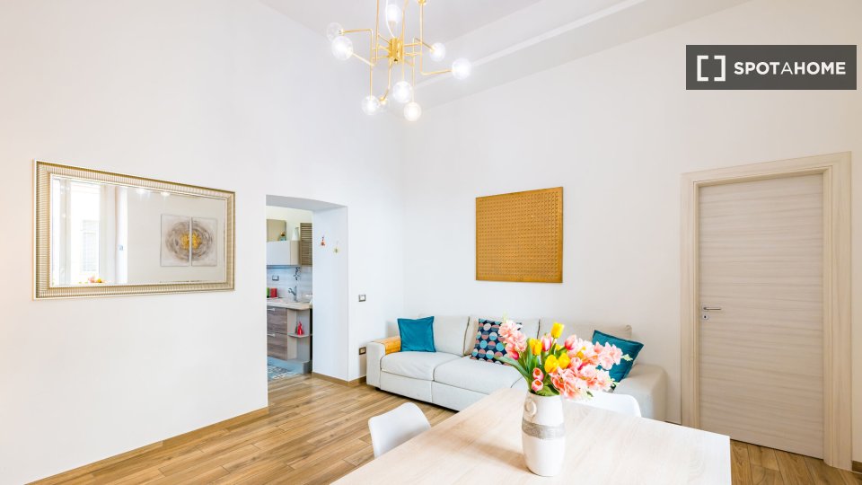 Apartment Naples, 1 bed, 60m² — photo 15
