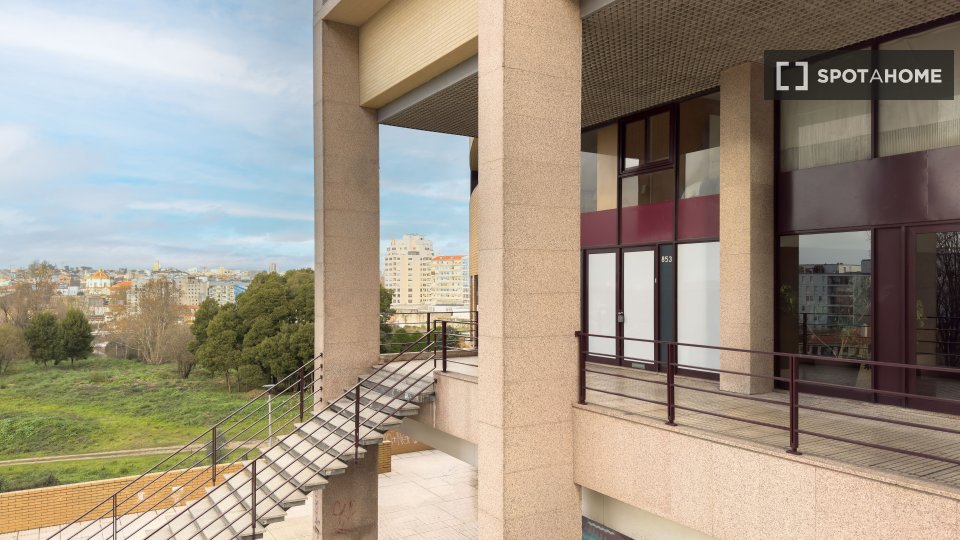 Apartment Porto, 2 beds, 50m² — photo 1