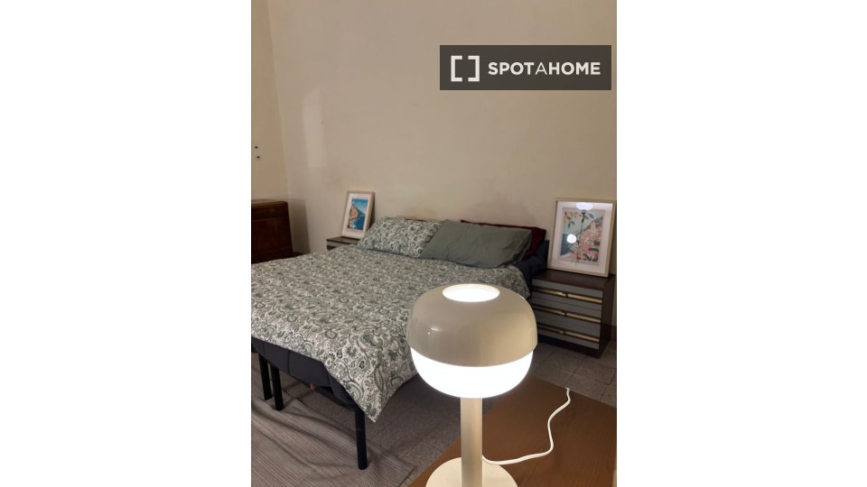 Double room Naples, 2 beds — photo 11