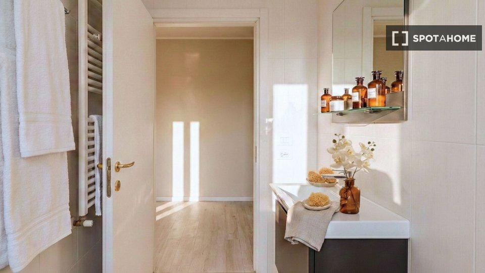 Apartment Milan, 1 bed, 60m² — photo 22